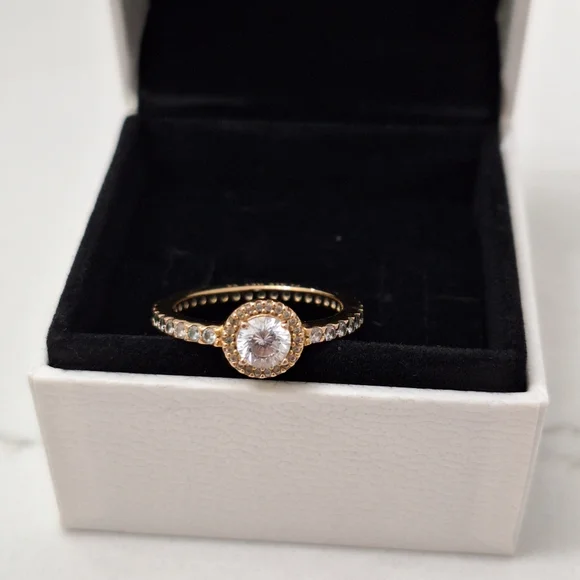 Pandora Classic Sparkle Halo CZ Ring - Picture 11 of 12